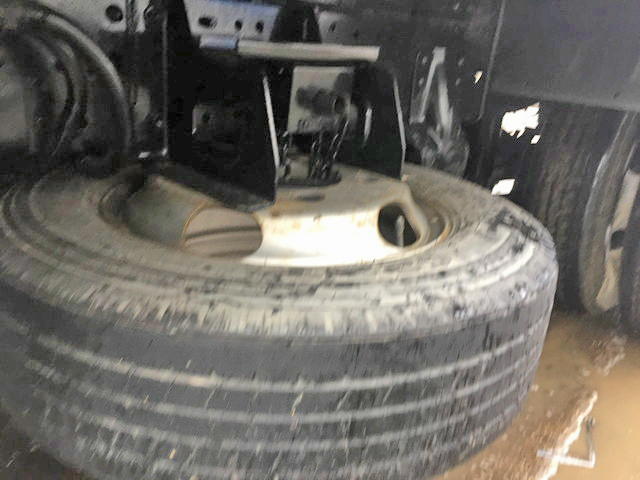 トヨタトヨエース平ボディ小型（2t・3t）[写真08]