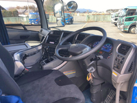 UDトラックスクオンアルミウイング大型（10t）[写真30]