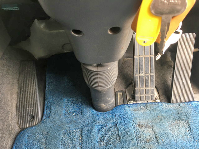 UDトラックスクオンアルミウイング大型（10t）[写真37]