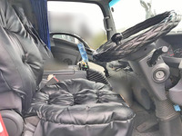 いすゞフォワード冷凍車（冷蔵車）中型（4t）[写真22]