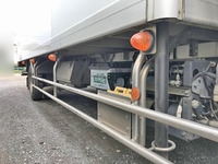 いすゞフォワード冷凍車（冷蔵車）中型（4t）[写真06]