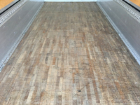 いすゞフォワードアルミウイング中型（4t）[写真12]