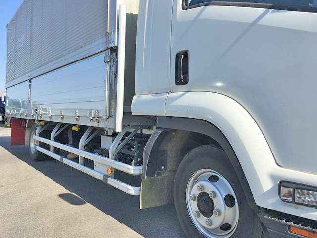 いすゞフォワードアルミウイング中型（4t）[写真20]