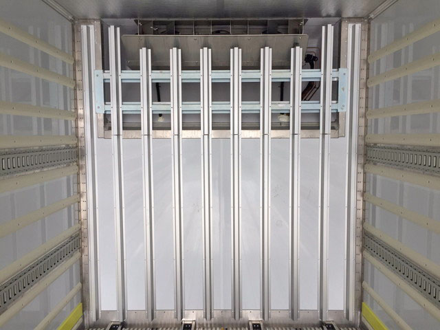 日野プロフィア冷凍車（冷蔵車）大型（10t）[写真15]