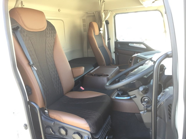 日野プロフィア冷凍車（冷蔵車）大型（10t）[写真28]