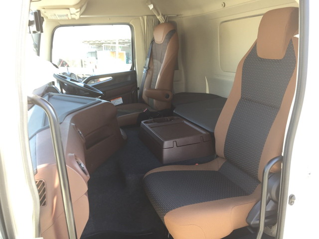 日野プロフィア冷凍車（冷蔵車）大型（10t）[写真29]