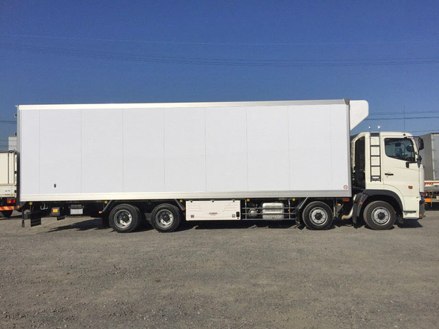 日野プロフィア冷凍車（冷蔵車）大型（10t）[写真07]