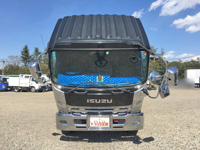 いすゞフォワードクレーン4段増トン（6t・8t）[写真07]