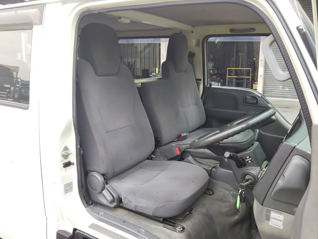 マツダタイタンダブルキャブ（Wキャブ）小型（2t・3t）[写真24]