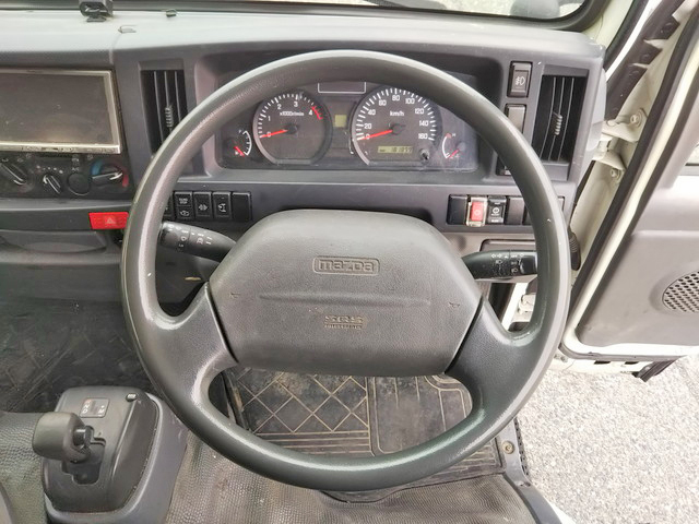 マツダタイタンダブルキャブ（Wキャブ）小型（2t・3t）[写真33]