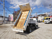 日野デュトロダンプ小型（2t・3t）[写真02]