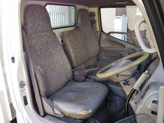 日野デュトロダンプ小型（2t・3t）[写真32]