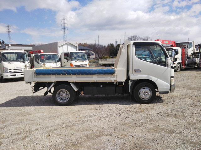 日野デュトロダンプ小型（2t・3t）[写真07]
