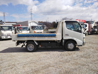 日野デュトロダンプ小型（2t・3t）[写真07]