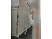 いすゞエルフパネルバン小型（2t・3t）[写真03]