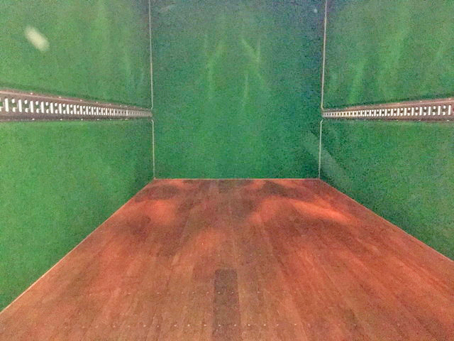 いすゞエルフパネルバン小型（2t・3t）[写真07]