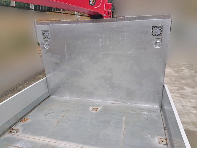 三菱ふそうファイタークレーン4段増トン（6t・8t）[写真10]