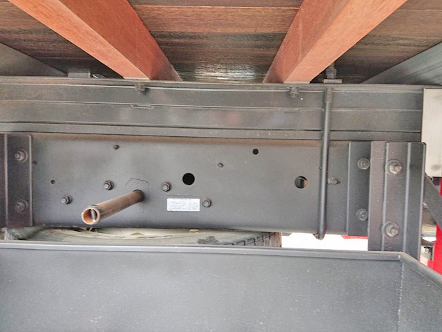 三菱ふそうファイタークレーン4段増トン（6t・8t）[写真23]