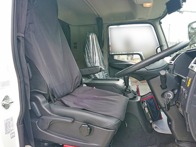 三菱ふそうファイタークレーン4段増トン（6t・8t）[写真28]