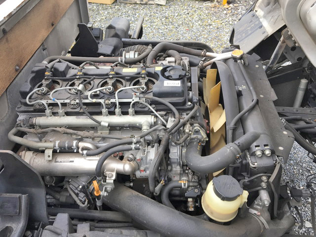 日産アトラス平ボディ小型（2t・3t）[写真16]