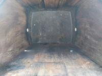 日野デュトロパッカー車（塵芥車）小型（2t・3t）[写真09]