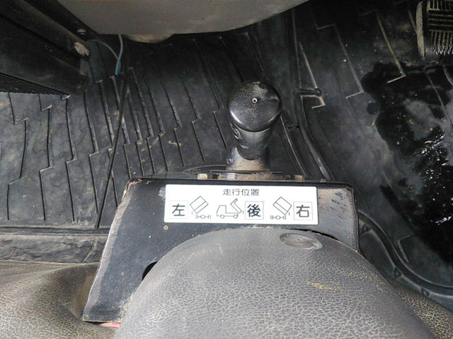 日野デュトロ三転ダンプ小型（2t・3t）[写真15]