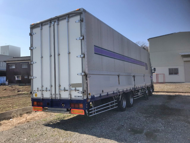 日野プロフィアアルミウイング大型（10t）[写真02]