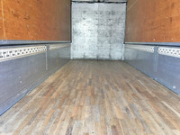 日野レンジャーアルミウイング中型（4t）[写真06]