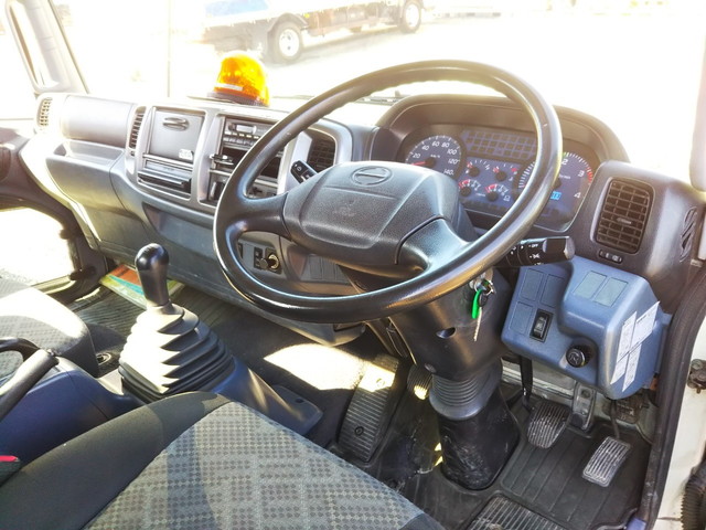 日野レンジャークレーン4段中型（4t）[写真30]