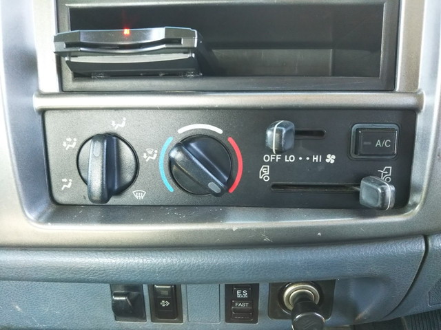 日野レンジャークレーン4段中型（4t）[写真32]