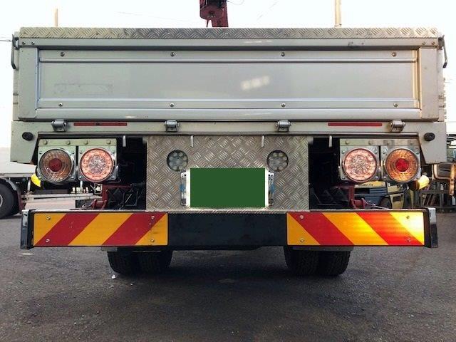 いすゞエルフユニック4段小型（2t・3t）[写真07]