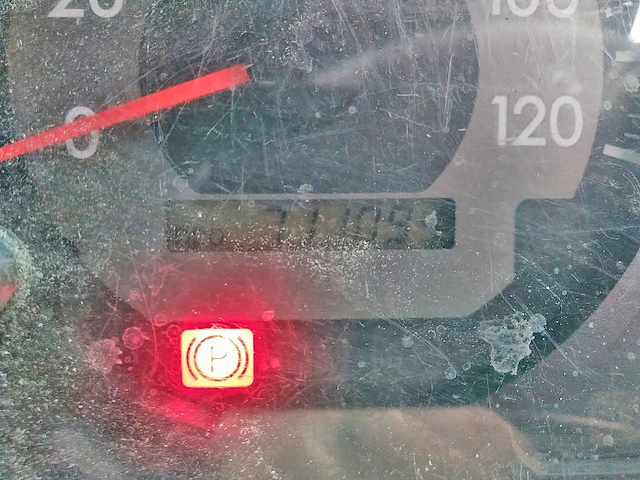 日野プロフィアトレーラーヘッド（トラクターヘッド）大型（10t）[写真29]