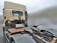 日野プロフィアトレーラーヘッド（トラクターヘッド）大型（10t）[写真03]