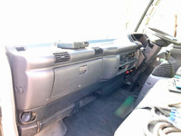 いすゞエルフ平ボディ小型（2t・3t）[写真24]