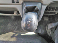 三菱ふそうキャンター平ボディ小型（2t・3t）[写真24]