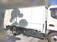 三菱ふそうキャンター平ボディ小型（2t・3t）[写真04]