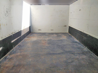 三菱ふそうキャンター平ボディ小型（2t・3t）[写真05]