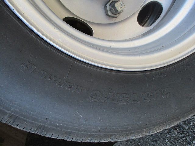 日産アトラスアルミバン小型（2t・3t）[写真17]