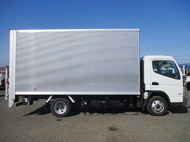 日産アトラスアルミバン小型（2t・3t）[写真07]