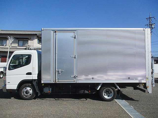 日産アトラスアルミバン小型（2t・3t）[写真08]