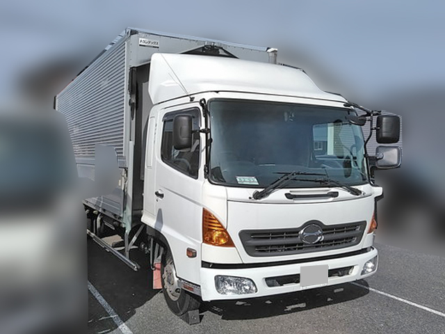 日野レンジャーアルミウイング中型（4t）[写真02]