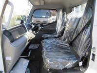 三菱ふそうキャンター平ボディ小型（2t・3t）[写真15]