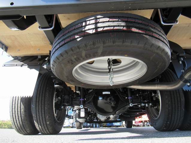 三菱ふそうキャンター平ボディ小型（2t・3t）[写真24]