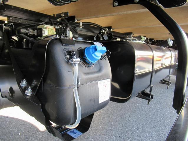 三菱ふそうキャンター平ボディ小型（2t・3t）[写真34]