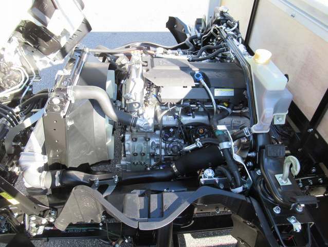 三菱ふそうキャンター平ボディ小型（2t・3t）[写真36]