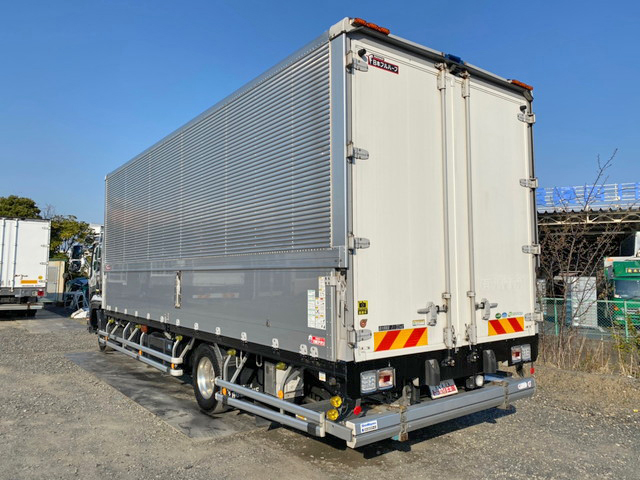 いすゞフォワードアルミウイング中型（4t）[写真04]