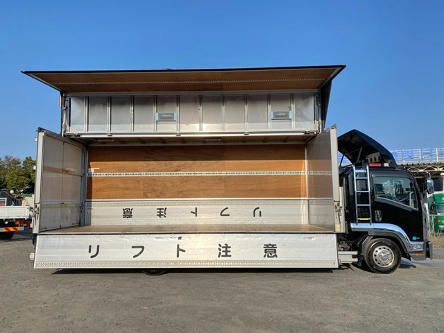 いすゞフォワードアルミウイング中型（4t）[写真08]