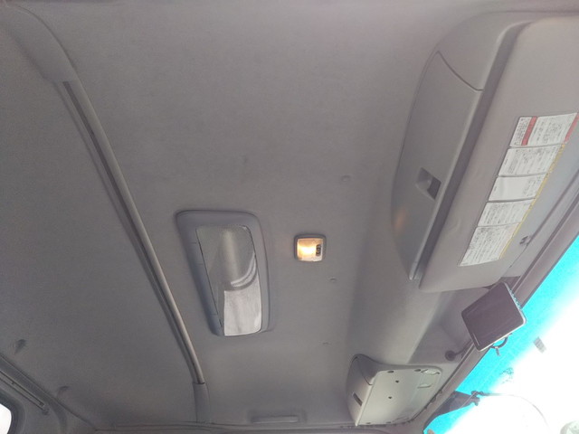 いすゞフォワードアルミウイング中型（4t）[写真28]