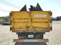 UDトラックスコンドルダンプ・クレーン付中型（4t）[写真11]