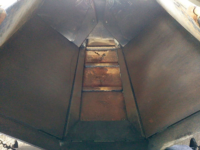 その他のメーカーアスファルトフィニッシャー[写真09]